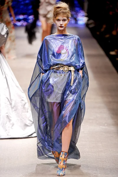 Look 57